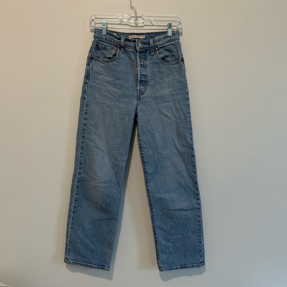 Light Wash Ribcage Straight Jean